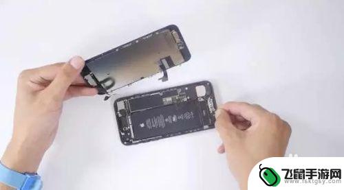 iphone7屏幕排线断 iPhone7拆机过程详细图文解析